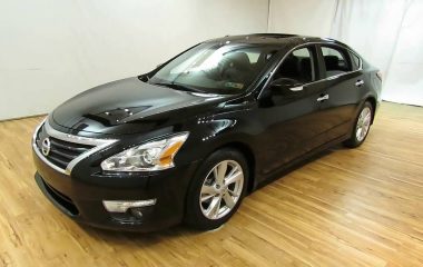 Nissan Altima 2.5 SL, LEATHER, SUNROOF